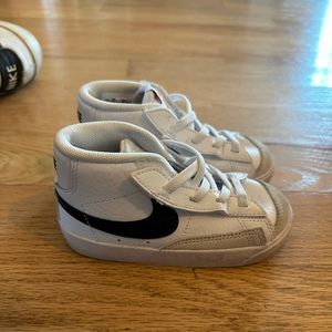 Toddler Nike blazer mid